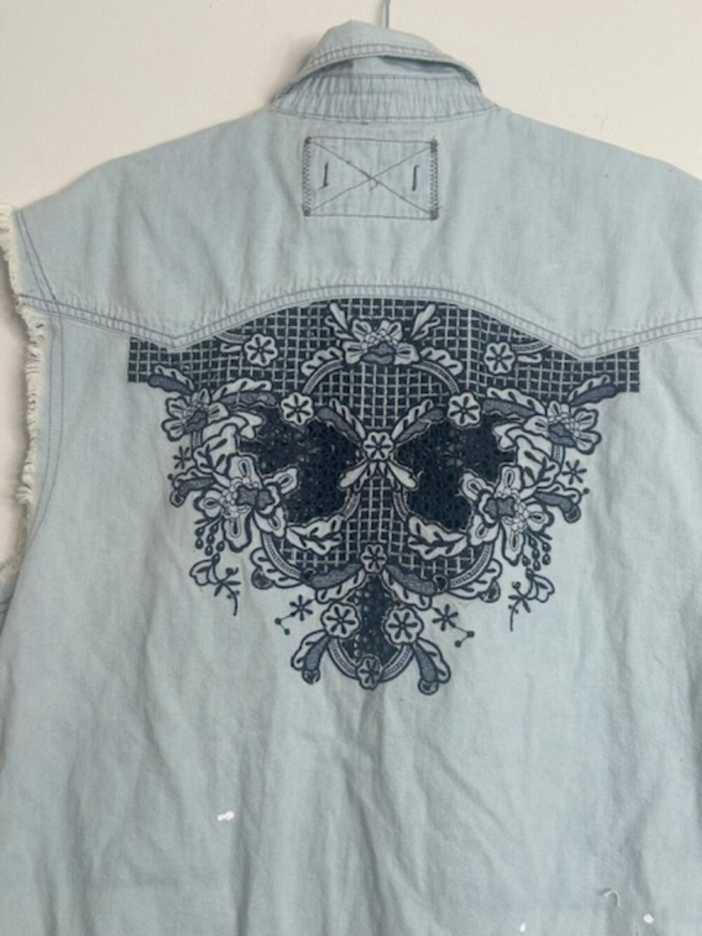 We the Free x Free People Western Wear Cutoff Denim Embroidered Fray Snap Top - Picture 14 of 16